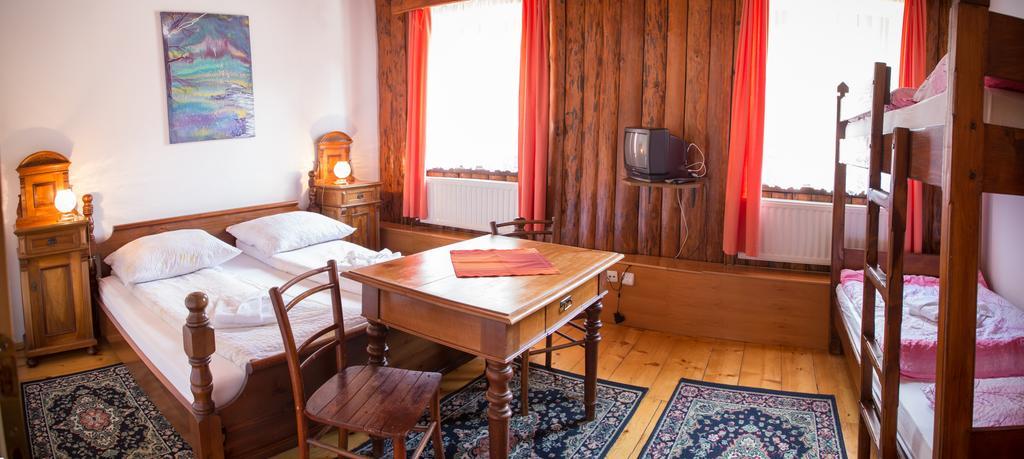 Guest House Gostisce Gacnk V Logu Cerkno Room photo