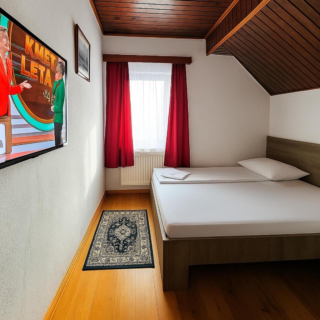 Guest House Gostisce Gacnk V Logu Cerkno Exterior photo