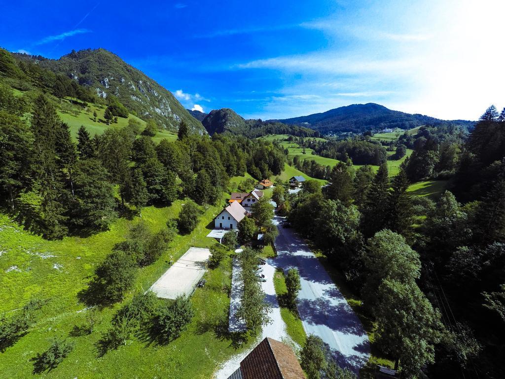 Guest House Gostisce Gacnk V Logu Cerkno Exterior photo
